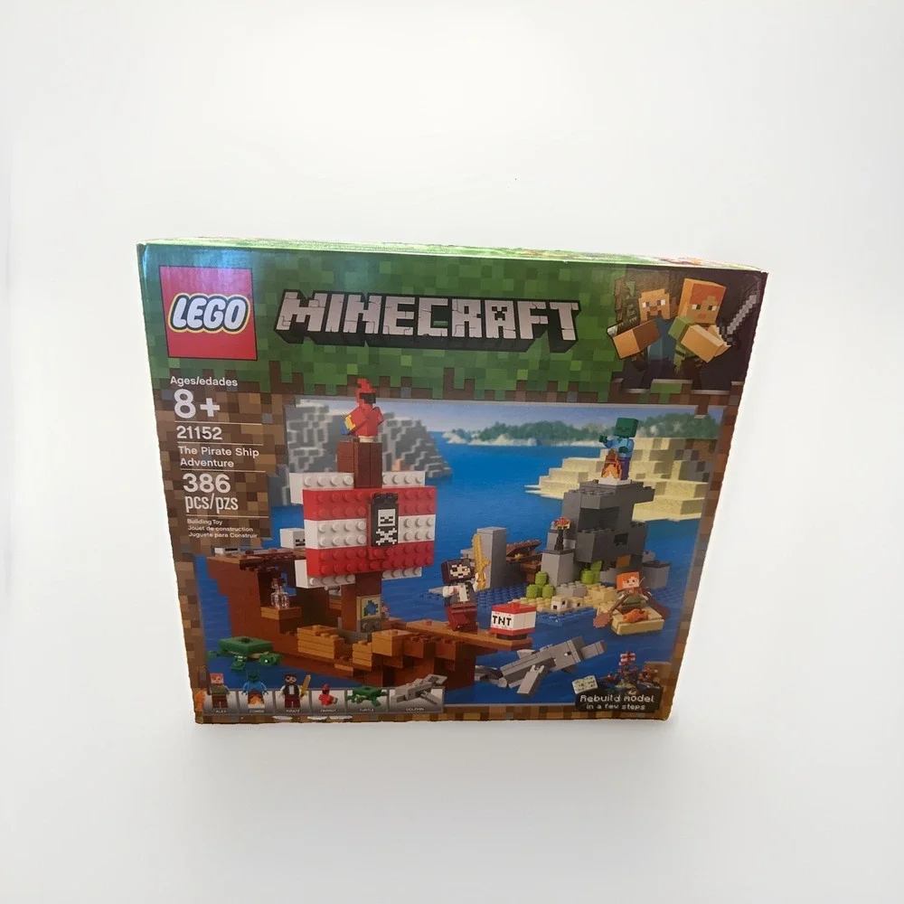 LEGO Minecraft The Pirate Ship Adventure Set 21152 386 Pieces Ages 8+ SEALED
